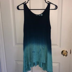 Lucy & Laurel blue tye-dye top